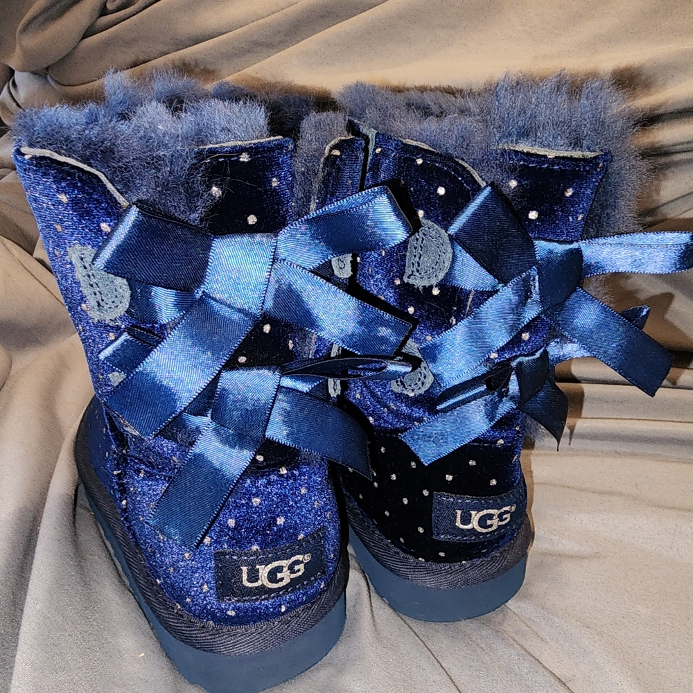Girl's  Bailey bow starlight uggs